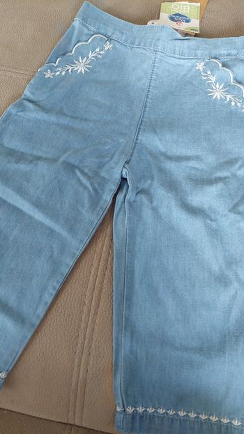 Neuf jeans pantalon enfant bébé 18 mois 