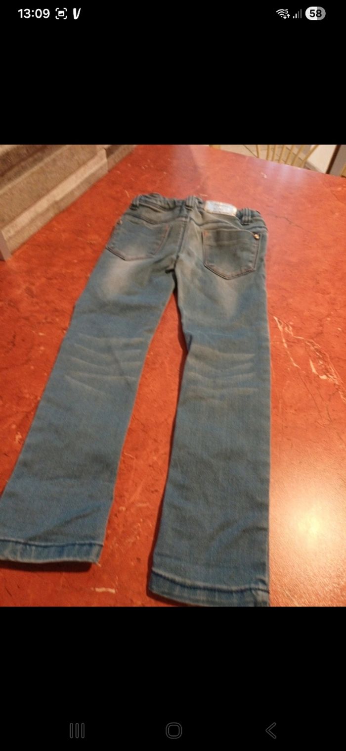 Jean fille taille 4 ans - photo numéro 4