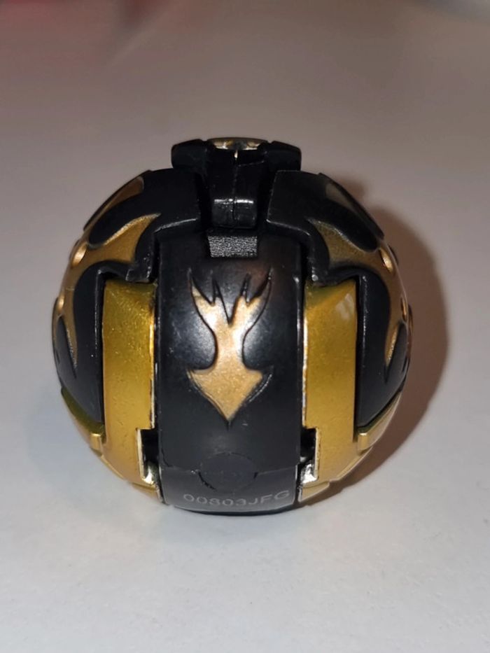 Bakugan storm skyress 630g rare bronze attack black Ventus - photo numéro 3