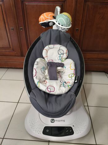Balancelle bébé 4moms MamaRoo – 5 mouvements & musiques