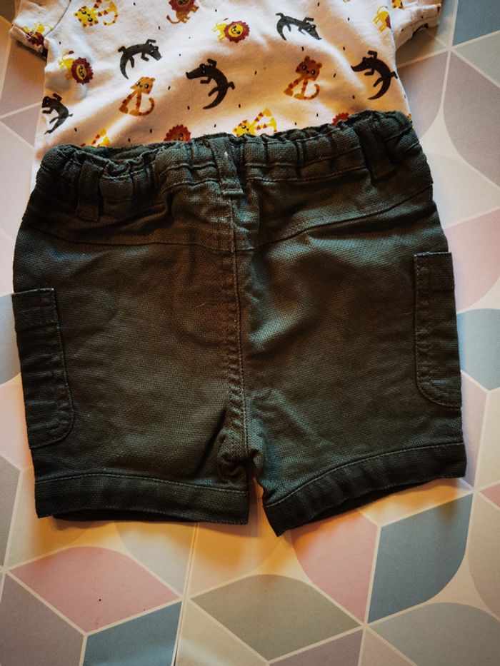 D1363 - ensemble garçon 9 mois - photo numéro 4