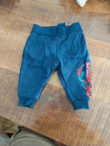 Jogging spider man