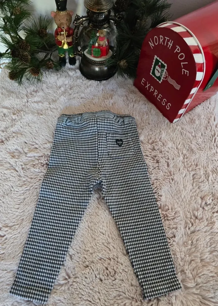 Lot de 2 Pantalons Bébé Fille – Taille 80 cm - photo numéro 3