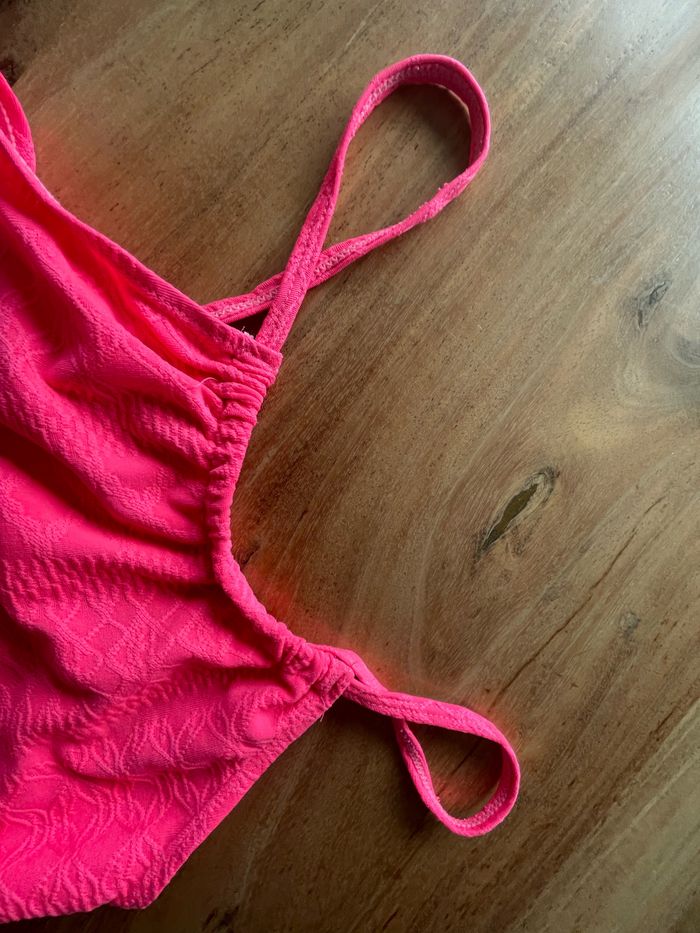 Maillot taille 9/10 ans - photo numéro 2