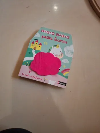Livre bébé licorne et feutrine