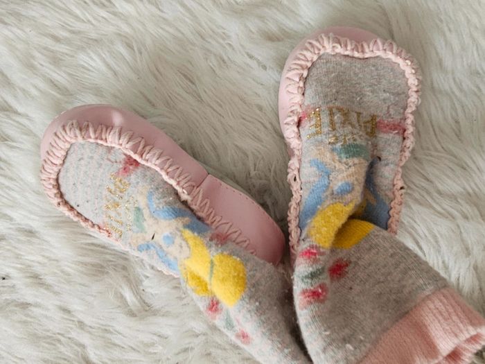 Chaussons chaussettes souples Disney Fée Clochette - Pointure 23/24 - photo numéro 2