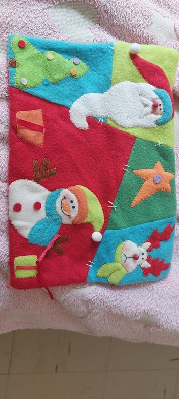 Pochette ou peu servir mini oreillers