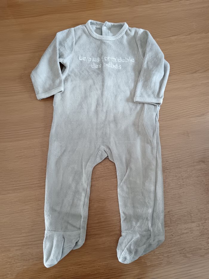 6 pyjamas - photo numéro 7