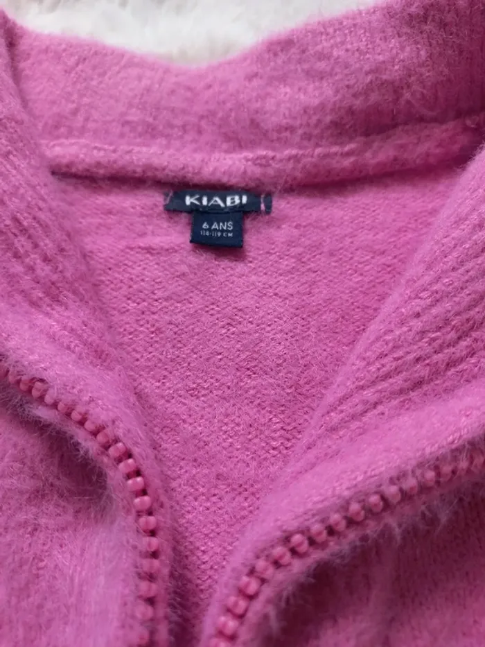 Pull hiver 6ans - photo numéro 3