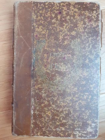 Les Martyrs suivis des remarques par M. Le Vicomte de Chateaubriand