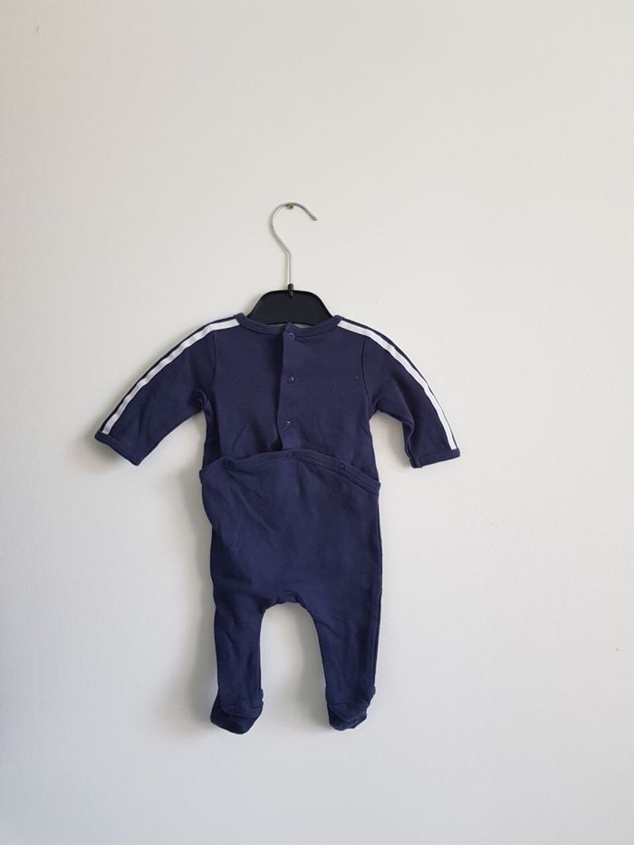 Pyjama en velours taille 1 mois - photo numéro 3