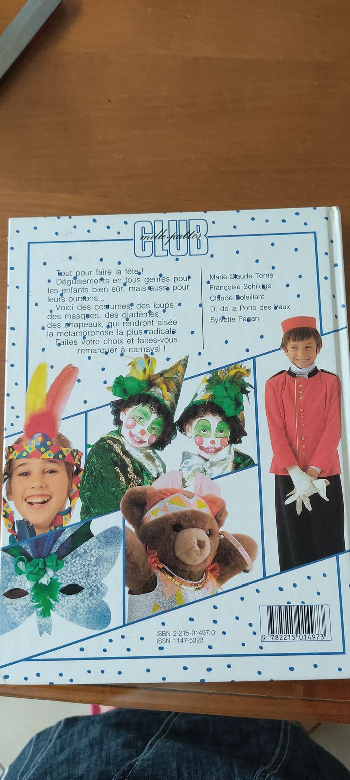 Livres d'activités de fête - photo numéro 2