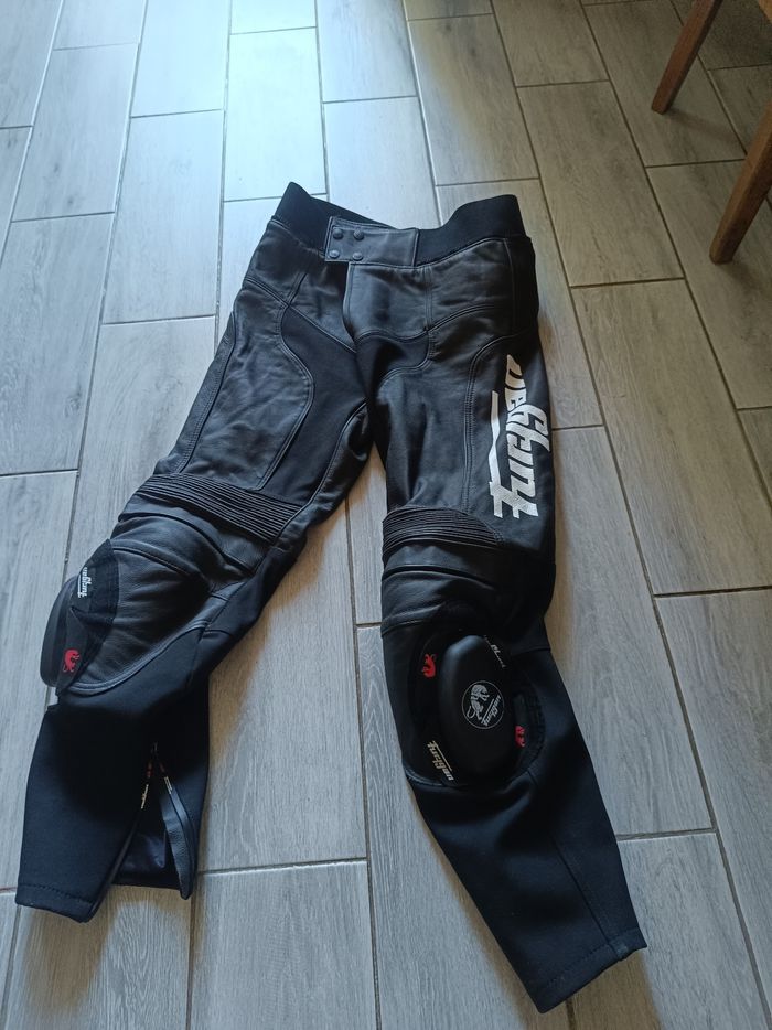 Pantalon moto cuir furygan bud evo3 taille 44. - photo numéro 10
