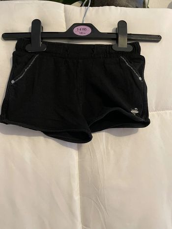 short et pantacourt Gap noir taille 4 ans / 104 cm
