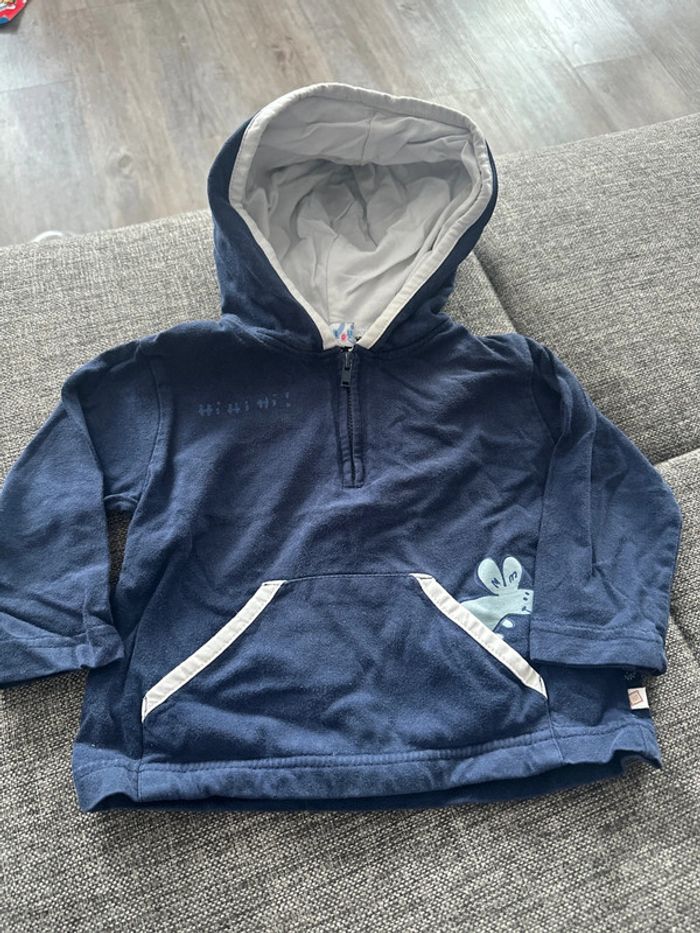 Pull a capuche léger 12 mois