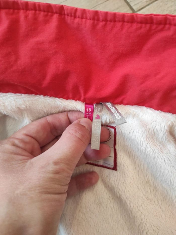 Veste rouge chaude à capuche 18 mois fille - photo numéro 5