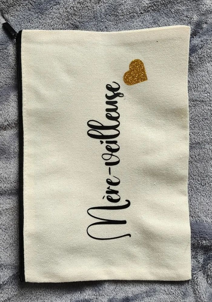 Pochette “Mère-veilleuse” - photo numéro 2