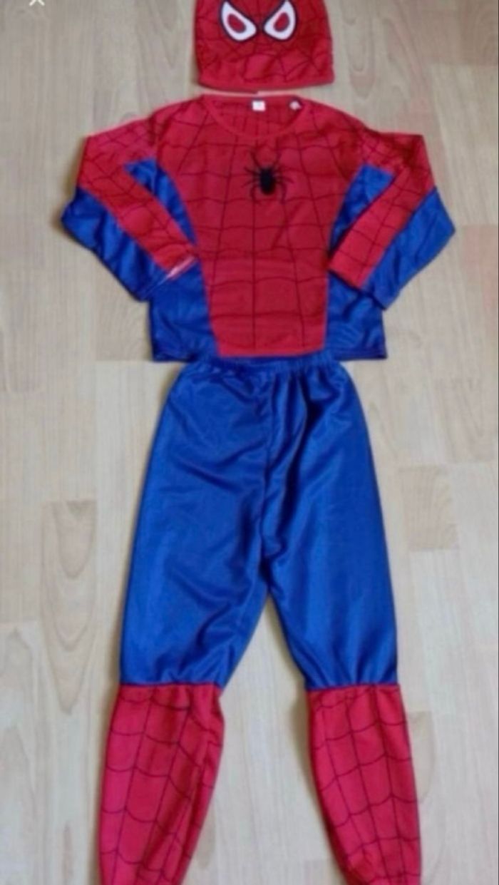 Déguisement spiderman bleu et rouge 5-6ans - photo numéro 4