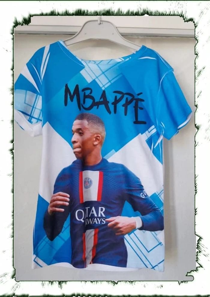 T-shirt Mbappe 6 ans neuf