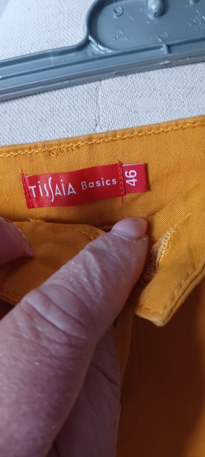 Très belle jupe courte femme T 46 - photo numéro 5