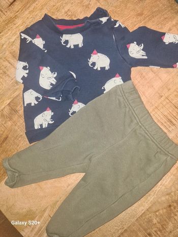 Ensemble kiabi 6 mois