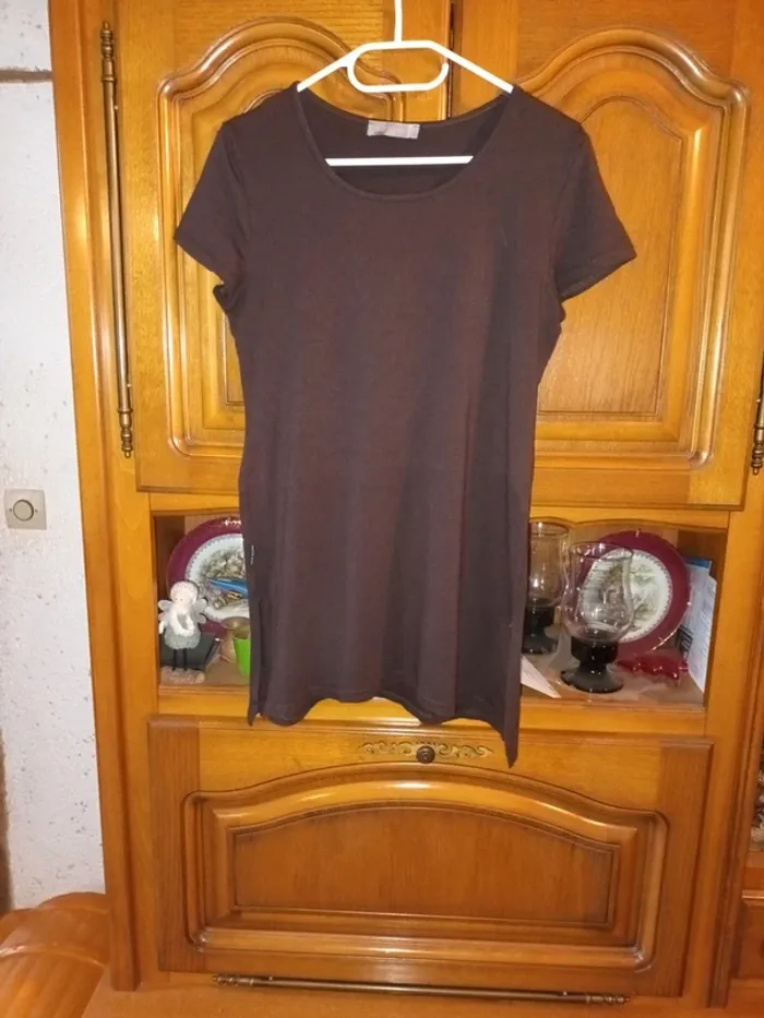 Tee shirt long taille 2 - photo numéro 2