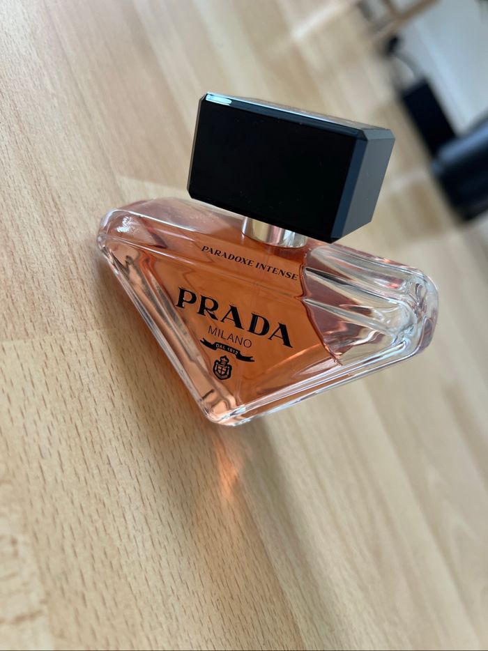 Parfum Prada Paradoxe Intense - photo numéro 4