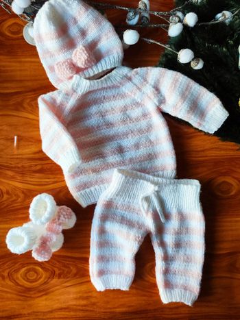 Ensemble en laine naissance