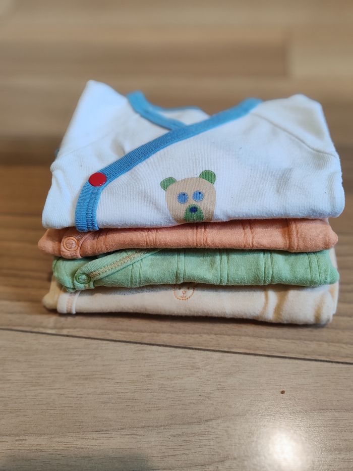 Lot de 4 bodies à manches longues - photo numéro 2