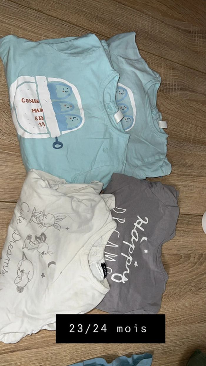 Lot de 4 pyjamas 2 ans en petit colis - photo numéro 2