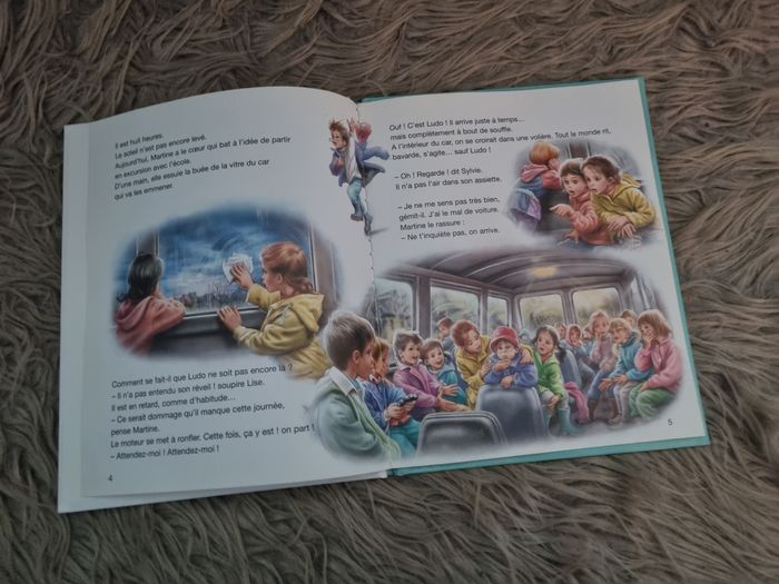 Livre Martine en classe de découverte - photo numéro 3