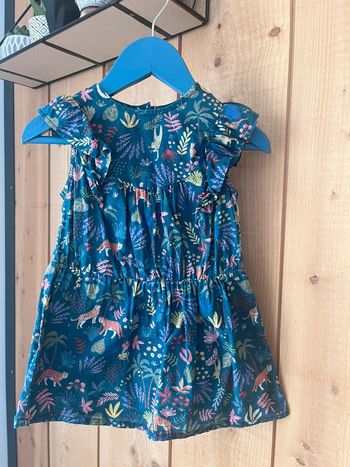 Joli robe 18 mois