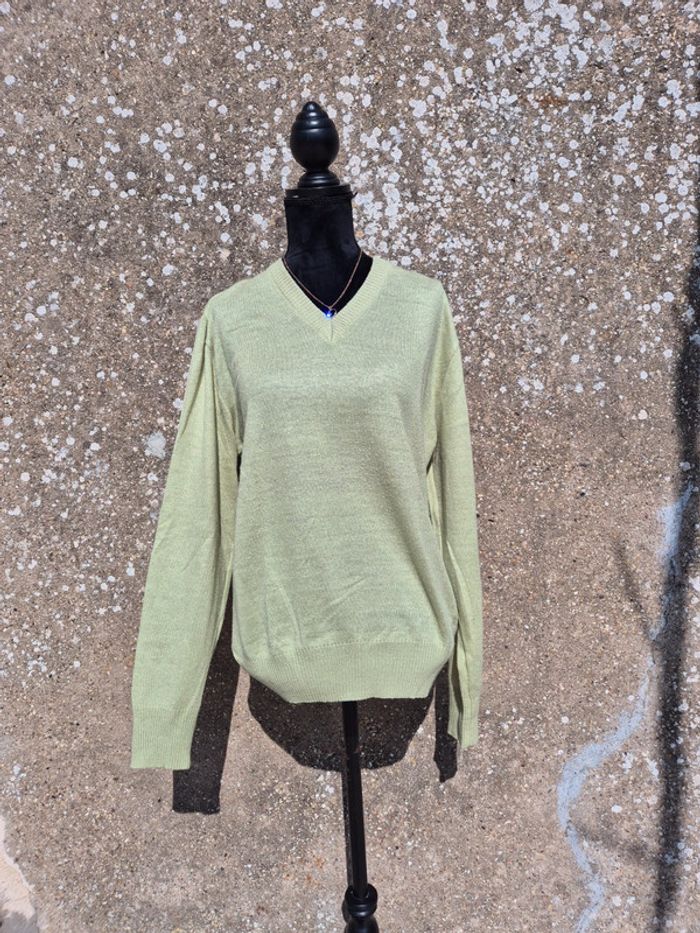 Pull vert amande T.42