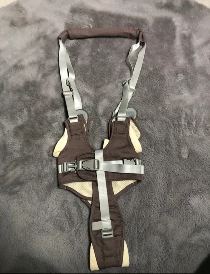 Porte bébé - photo numéro 2