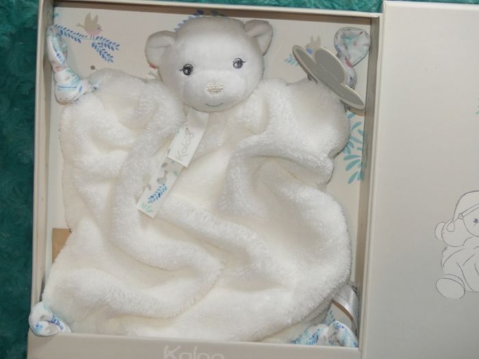 Doudou ours ivoire blanc Kaloo plume 🐻 Neuf - photo numéro 2