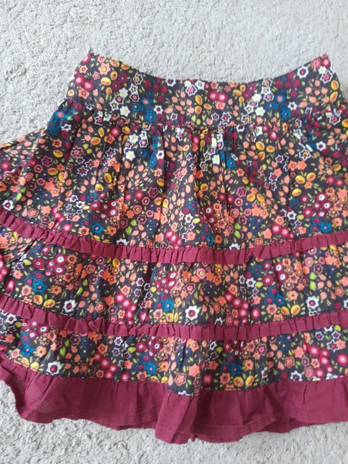 Jupe fleurie - photo numéro 2