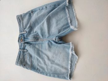 Short Lee