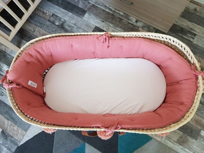 Couffin fille - photo numéro 2