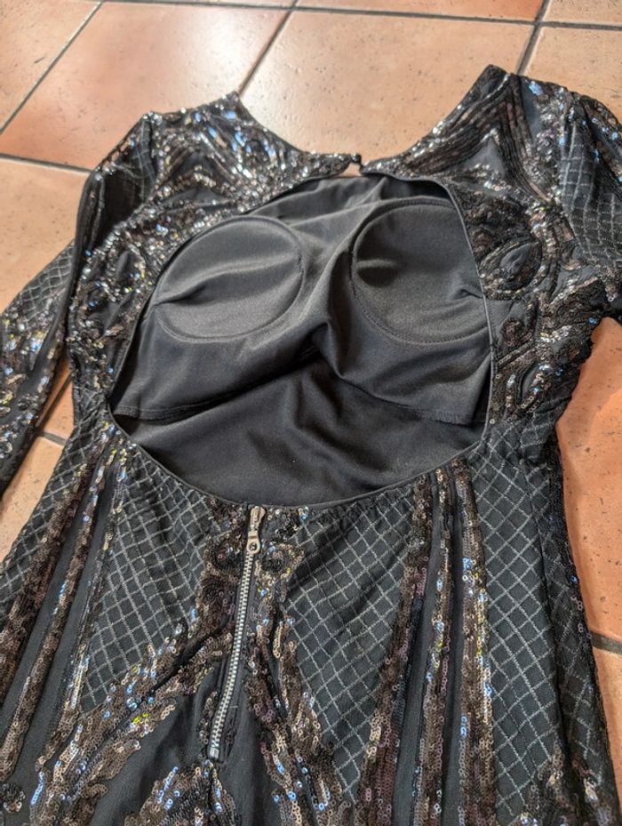 Robe à strass - photo numéro 4