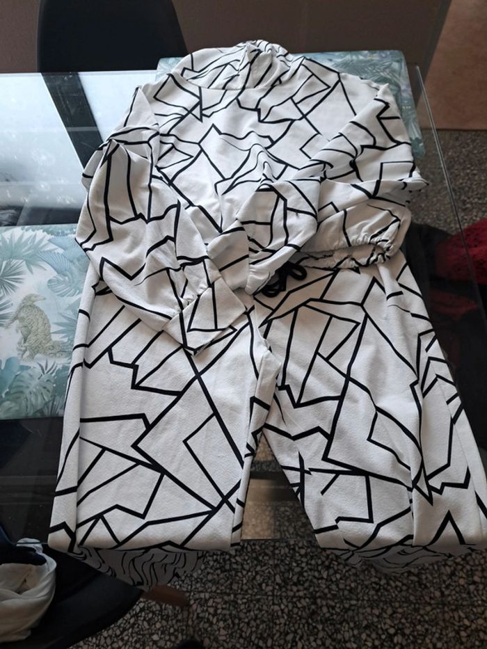 Ensemble haut et pantalon