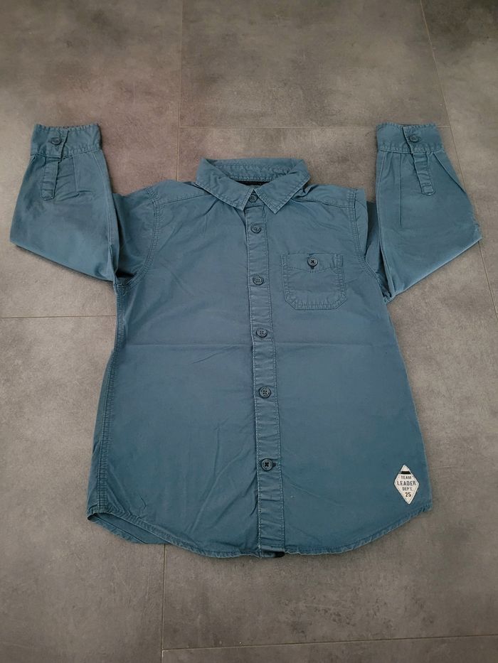 Garçon (taille 6 ans) : belle chemise bleu pétrole - photo numéro 3