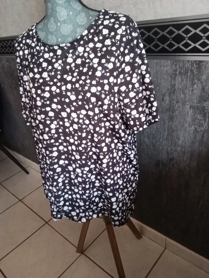 Haut femme manche courte taille 5xl - photo numéro 6