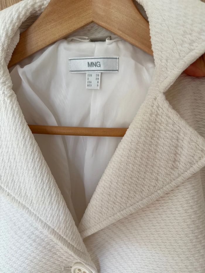 Veste  blanche mango taille 38 M - photo numéro 3