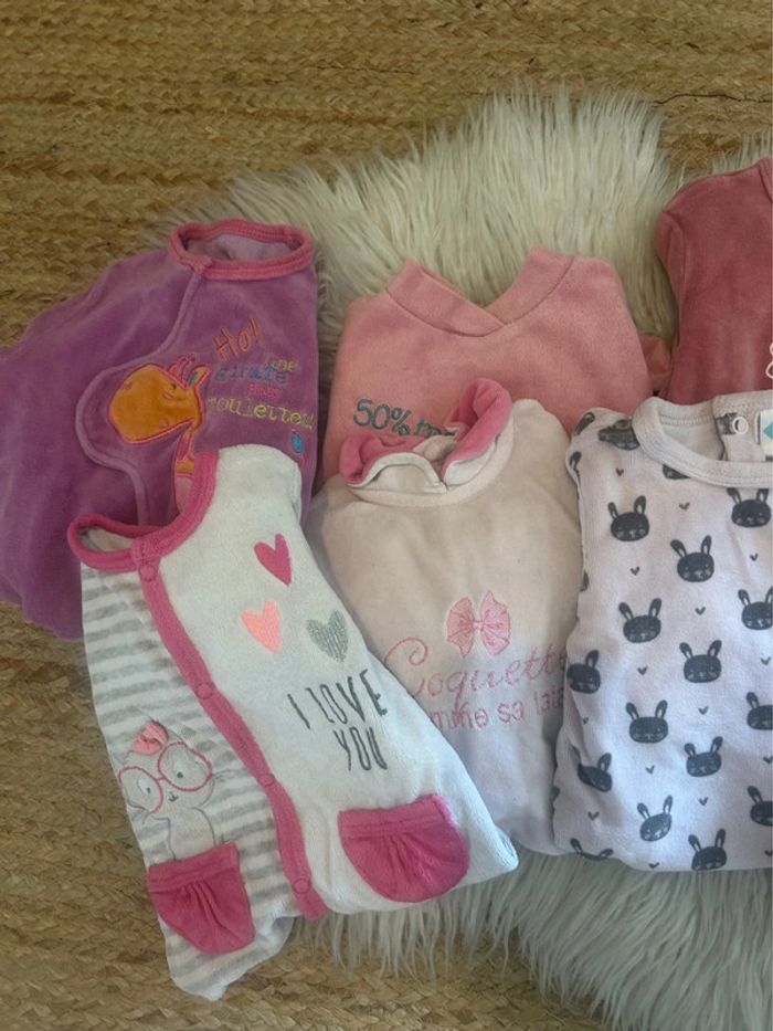 Fille 👧🏻 Lot 9 pyjamas + 5 offerts taille 3 mois fille - photo numéro 2