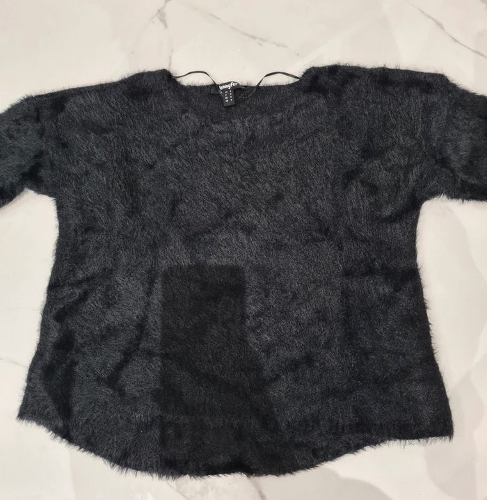 Pull avec épaules ouvertes Jennyfer, très bon état - photo numéro 2