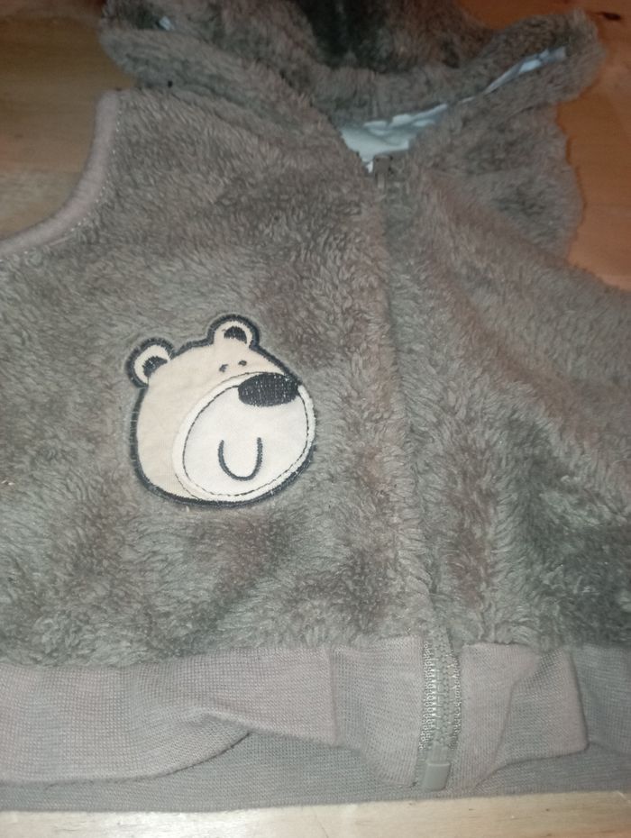 Veste sans manche - photo numéro 2