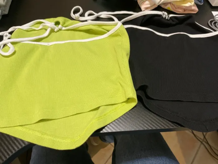 2 top dos nu - photo numéro 2