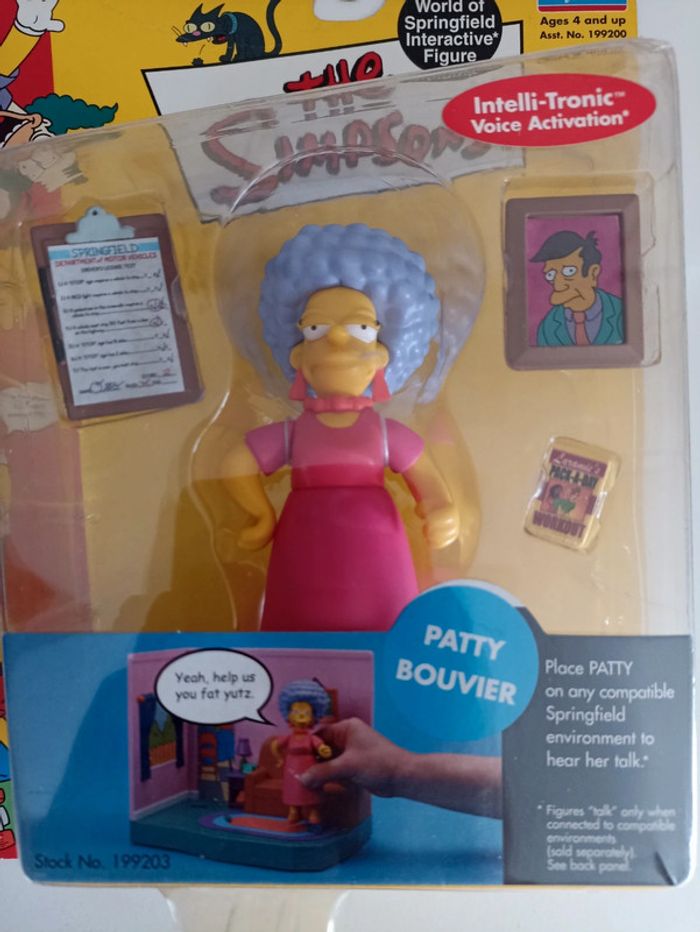 Playmate simpsons - photo numéro 2