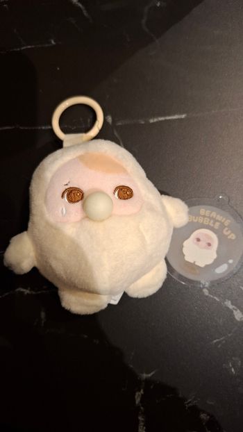 Pop mart bubble up beanie peluche porte clé 