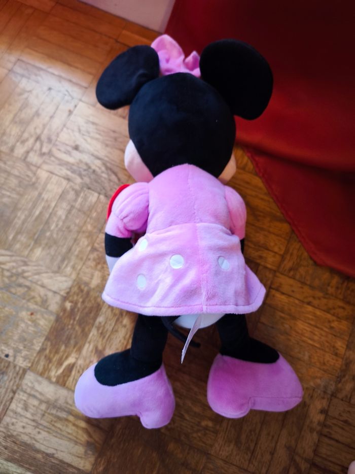 Peluche Minnie Disney coeur - photo numéro 2